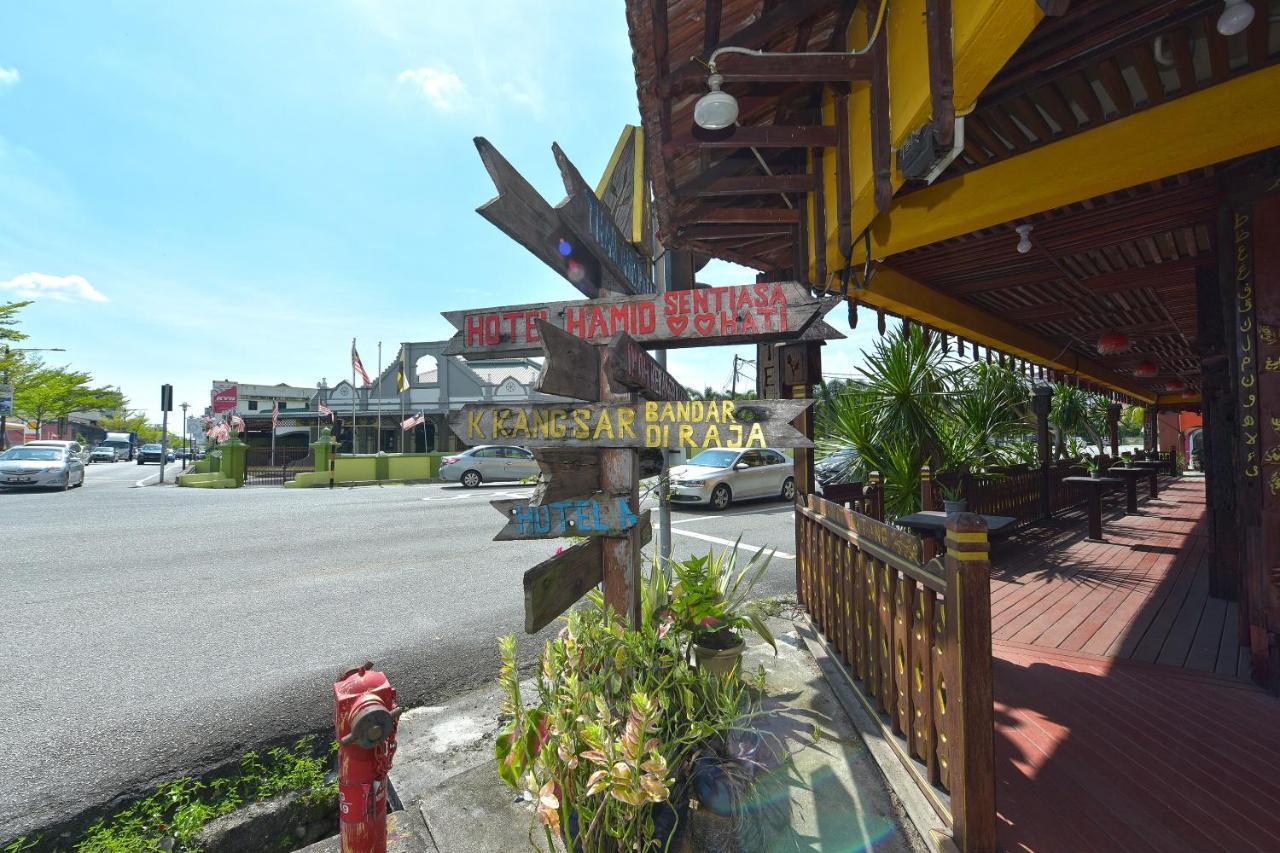 Super Oyo Capital O 90659 Raintown Timbers Hotel Taiping Luaran gambar
