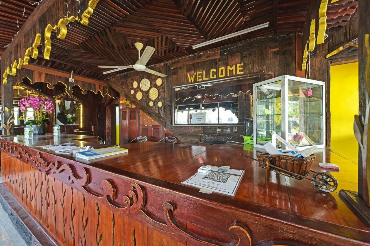Super Oyo Capital O 90659 Raintown Timbers Hotel Taiping Luaran gambar