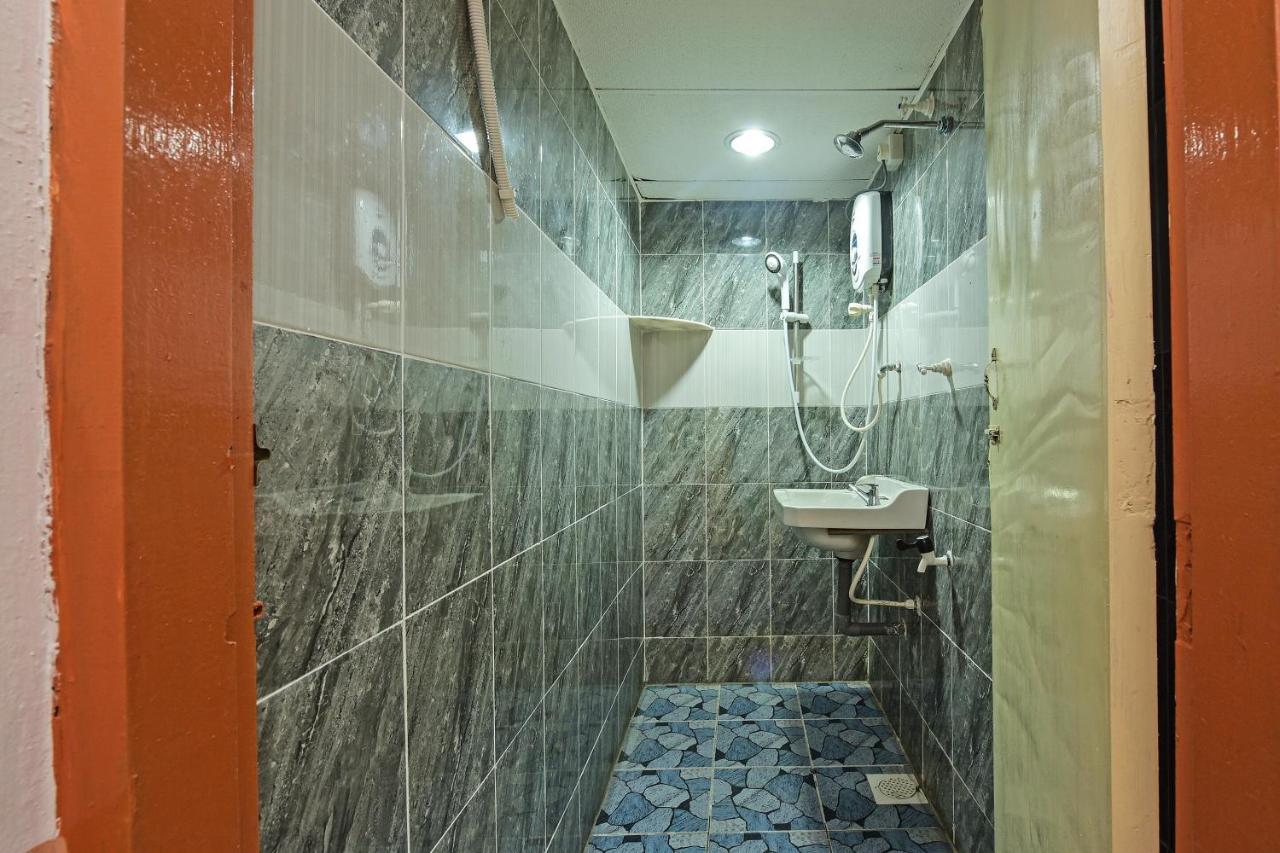 Super Oyo Capital O 90659 Raintown Timbers Hotel Taiping Luaran gambar