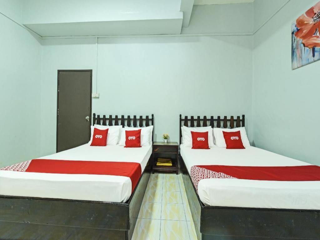 Super Oyo Capital O 90659 Raintown Timbers Hotel Taiping Luaran gambar