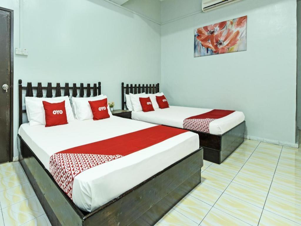 Super Oyo Capital O 90659 Raintown Timbers Hotel Taiping Luaran gambar